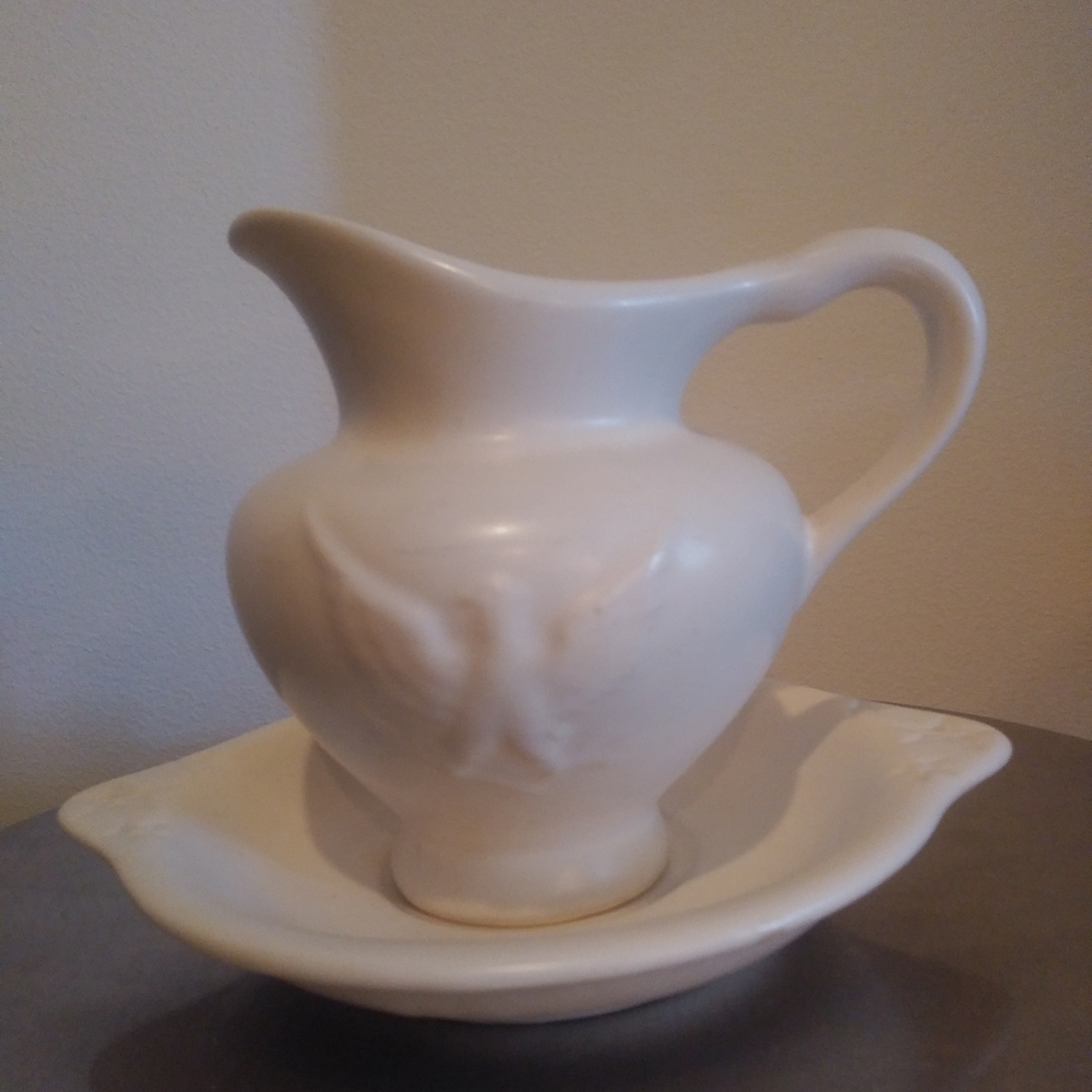 Vintage Hull Americana Eagle Pitcher with Saucer